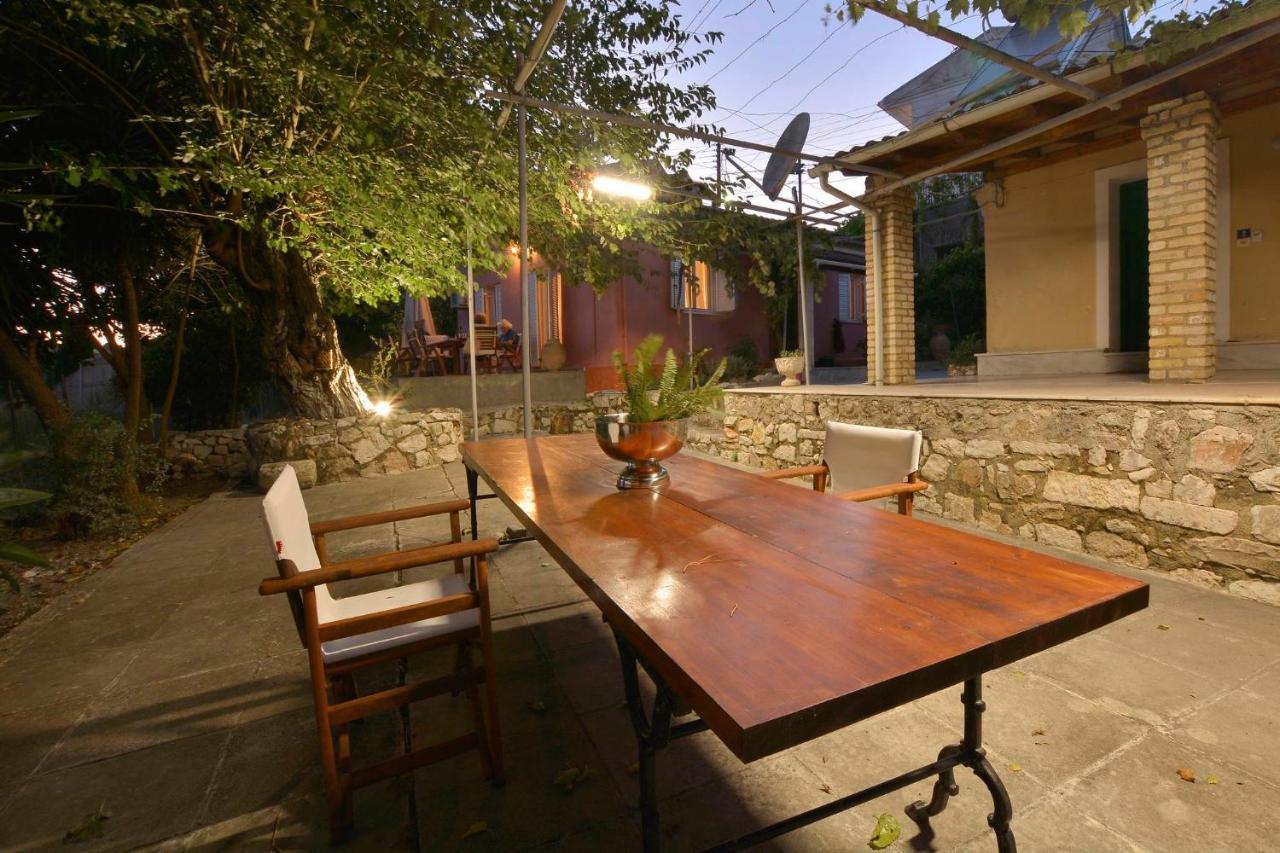 Jerry Afro Guest House Kanali  Exterior photo